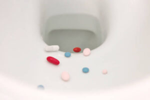 Descarte de Medicamentos Por que Descartar Comprimidos no Vaso Sanitário Não é Recomendado